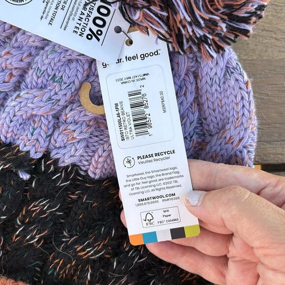 Smartwool Isto Retro Multicolor Knit Pom-Pom merino wool warm Women’s Beanie NWT - Picture 7 of 8